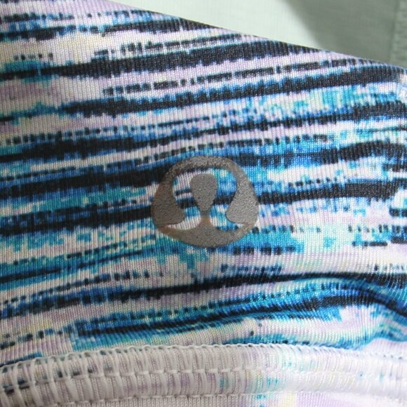 Lululemon Energy Bra Blurry Belle Multi Strappy Criss Cross Luxtreme Size 6 - Picture 7 of 12